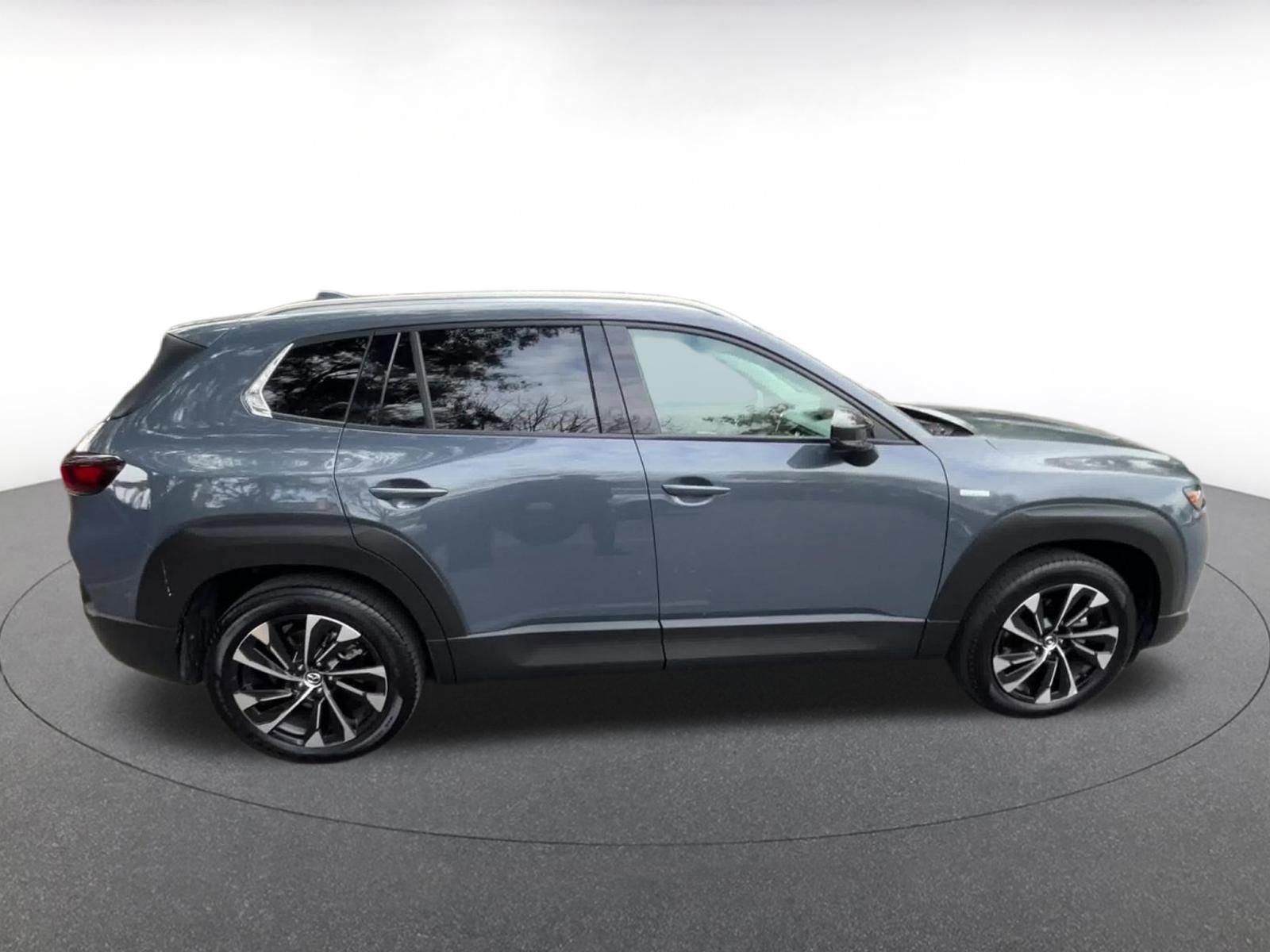 Thumbnail: 2025 Mazda CX-50 - 16