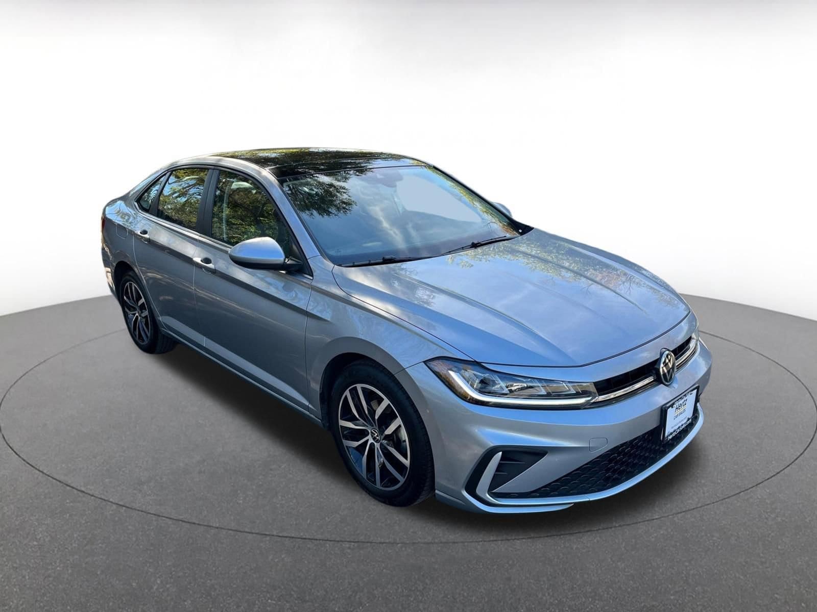 Thumbnail: 2025 Volkswagen Jetta - 1