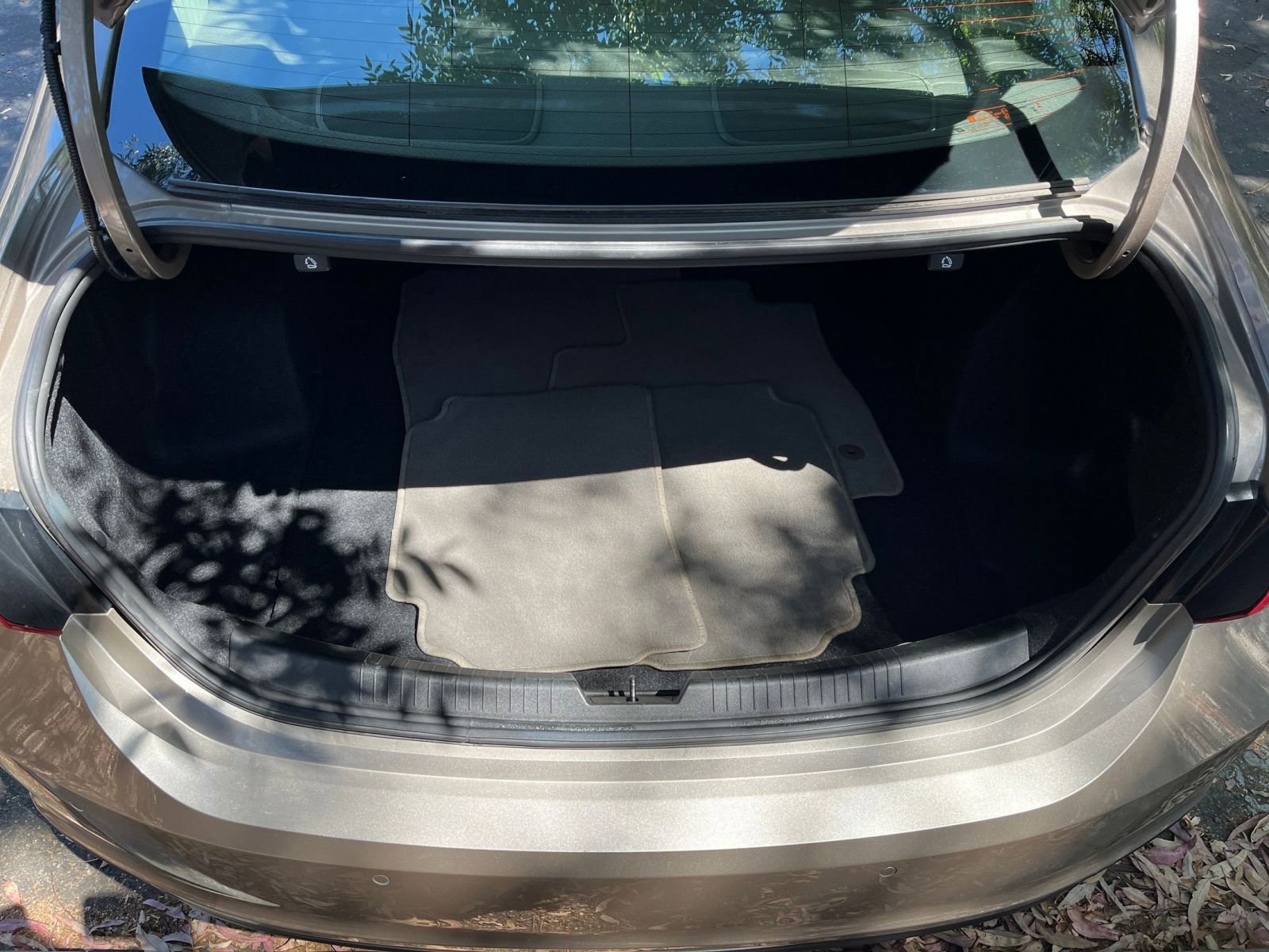 Thumbnail: 2024 Chevrolet Malibu - 31