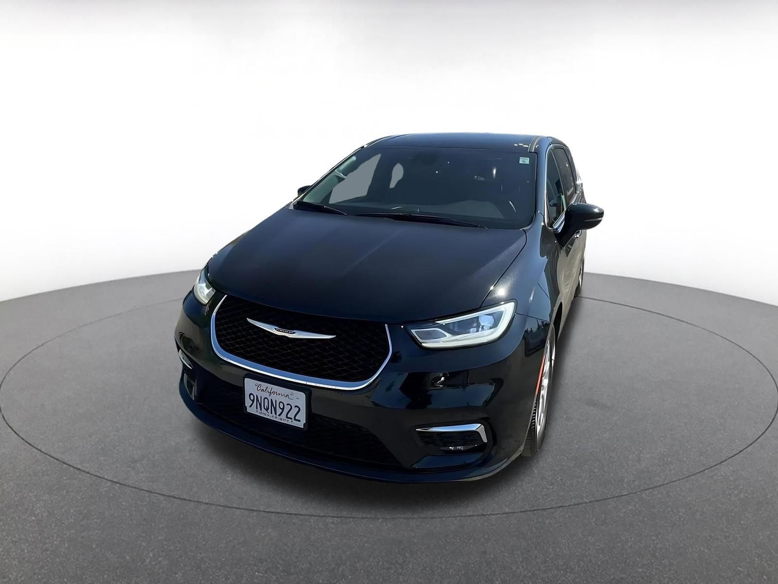 Thumbnail: 2025 Chrysler Pacifica - 7