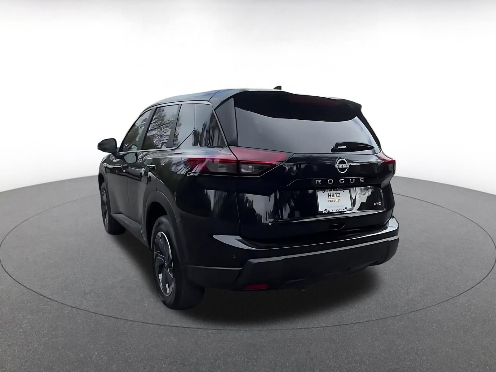 Thumbnail: 2025 Nissan Rogue - 11