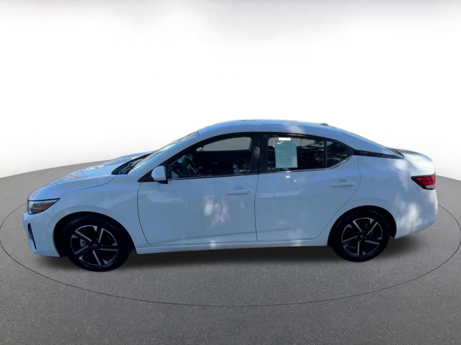 Thumbnail: 2025 Nissan Sentra - 9