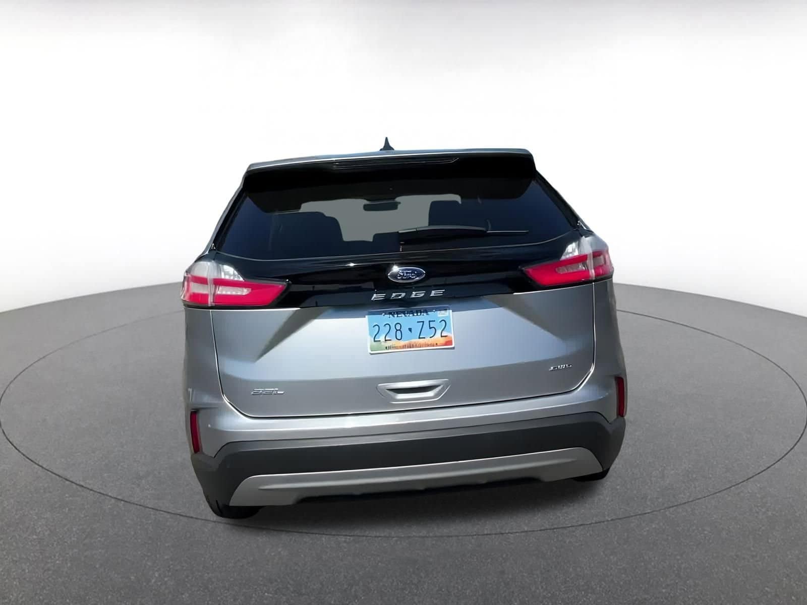 Thumbnail: 2024 Ford Edge - 12