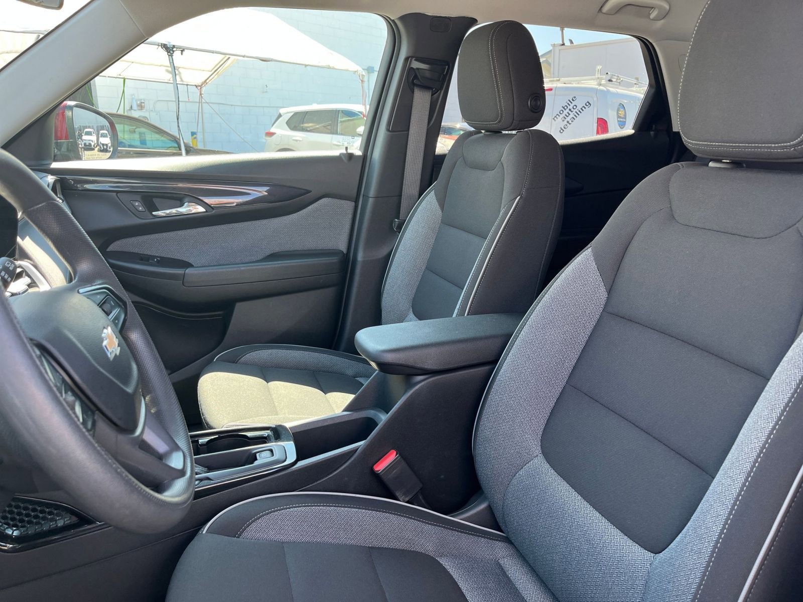 Thumbnail: 2024 Chevrolet TrailBlazer - 24