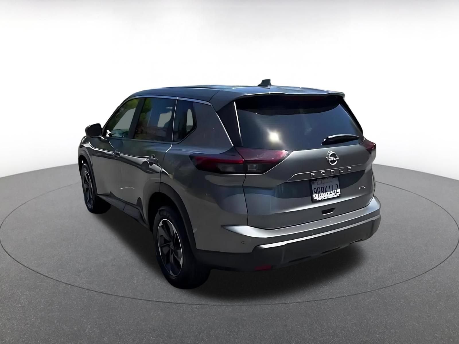 Thumbnail: 2025 Nissan Rogue - 10