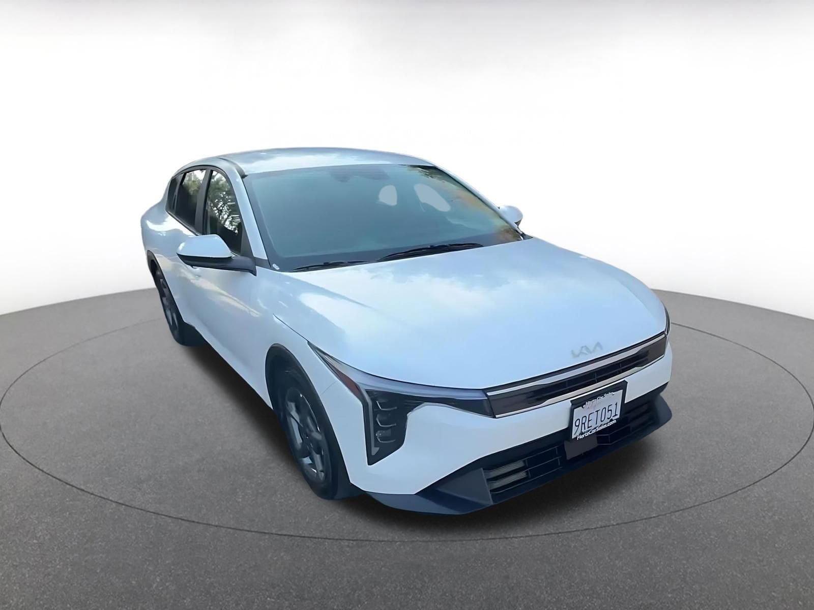 Thumbnail: 2025 Kia K4 - 3