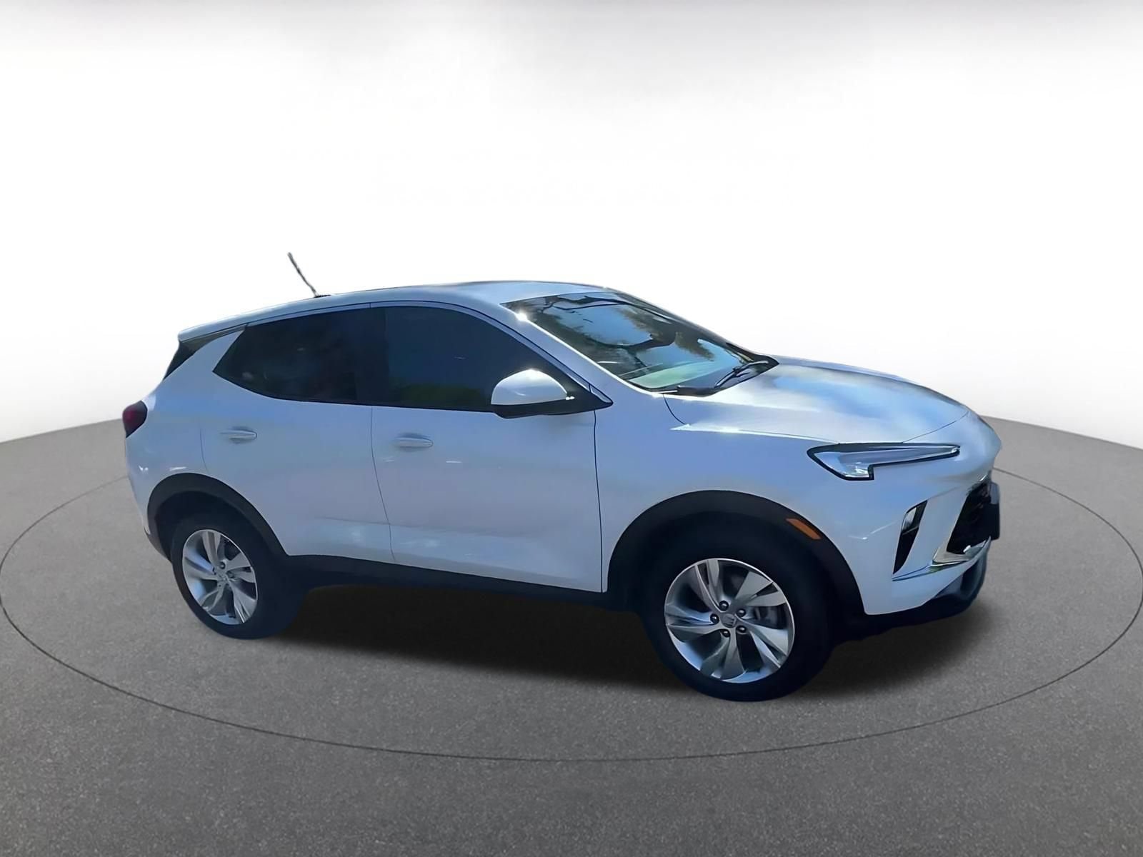 Thumbnail: 2025 Buick Encore GX - 2