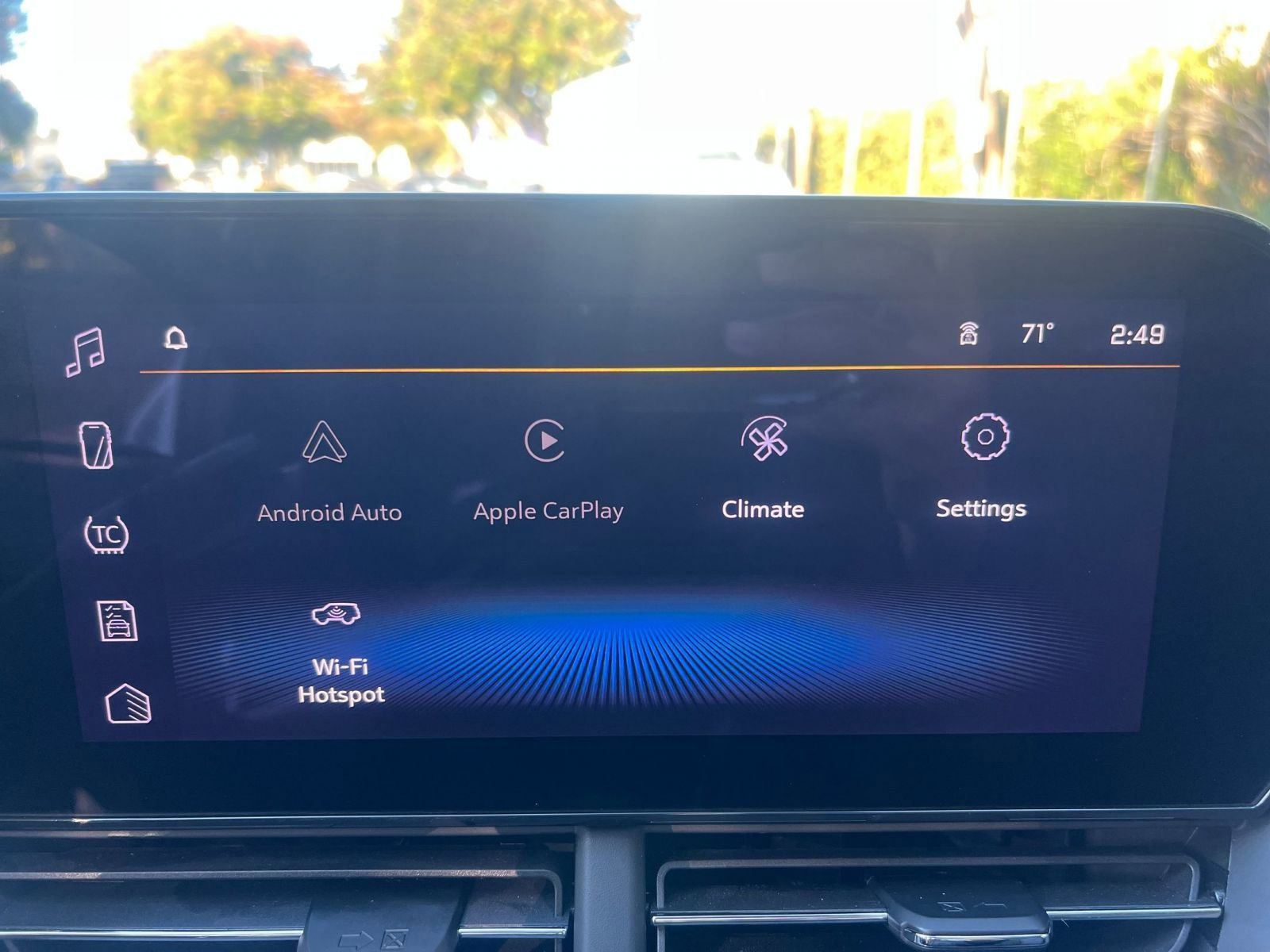 Thumbnail: 2025 Chevrolet Trax - 21