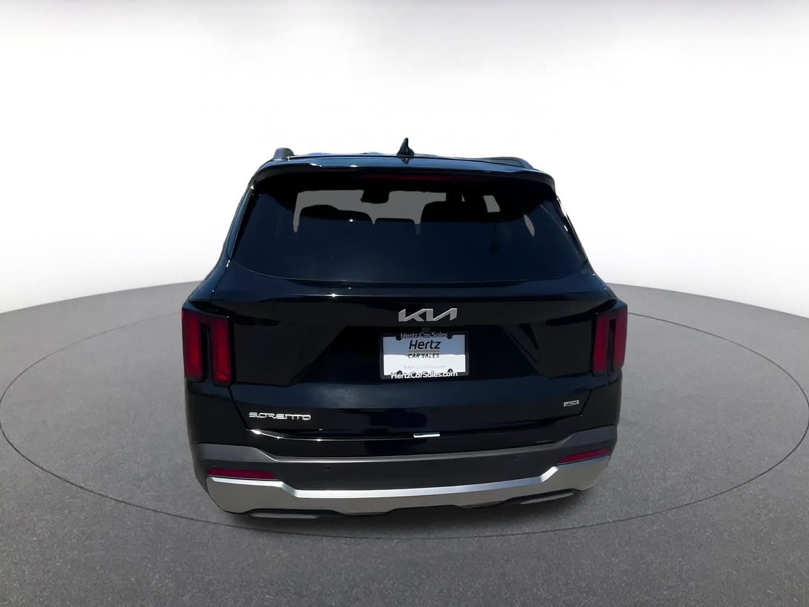 Thumbnail: 2024 Kia Sorento - 10