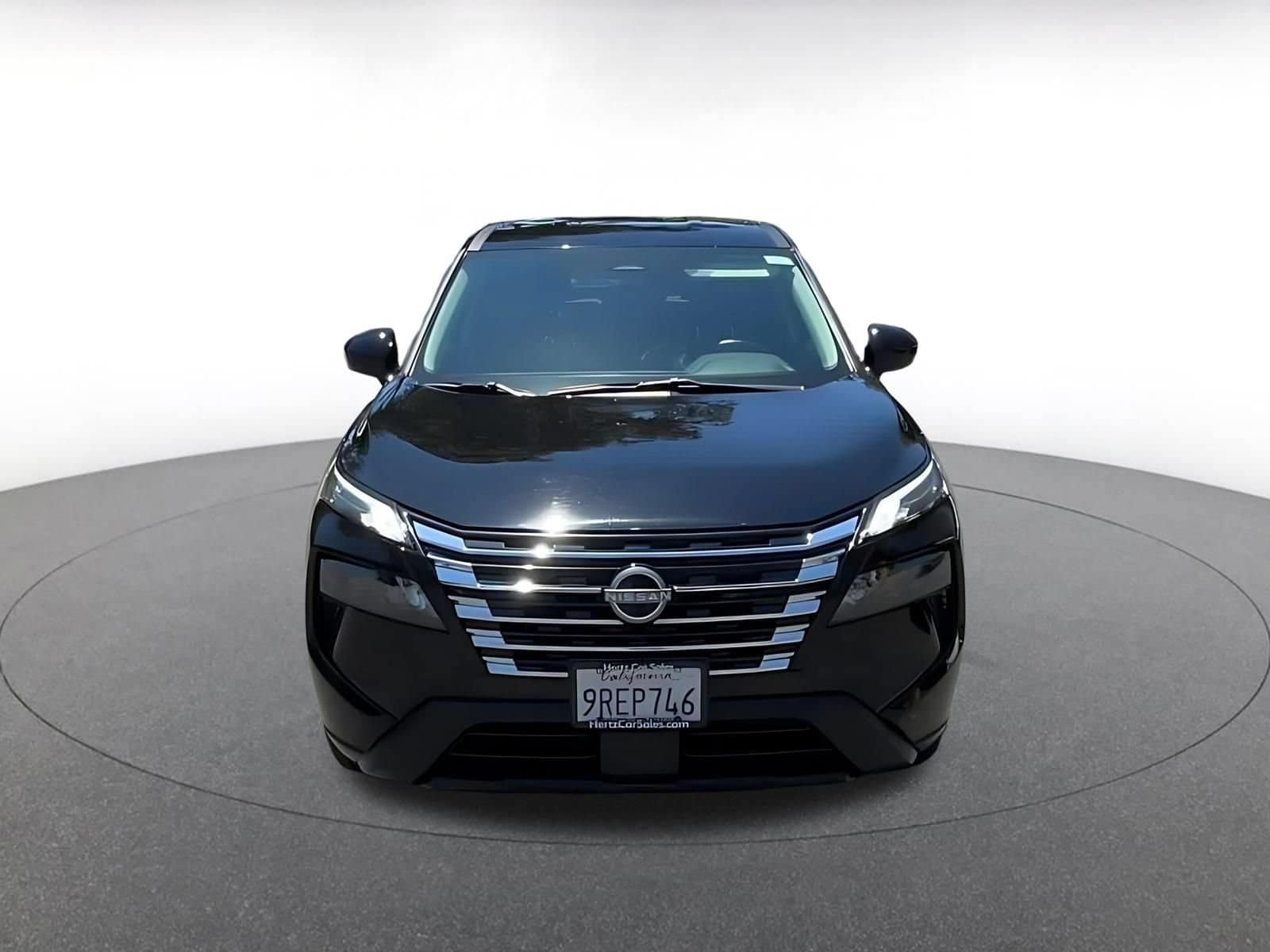 Thumbnail: 2025 Nissan Rogue - 4