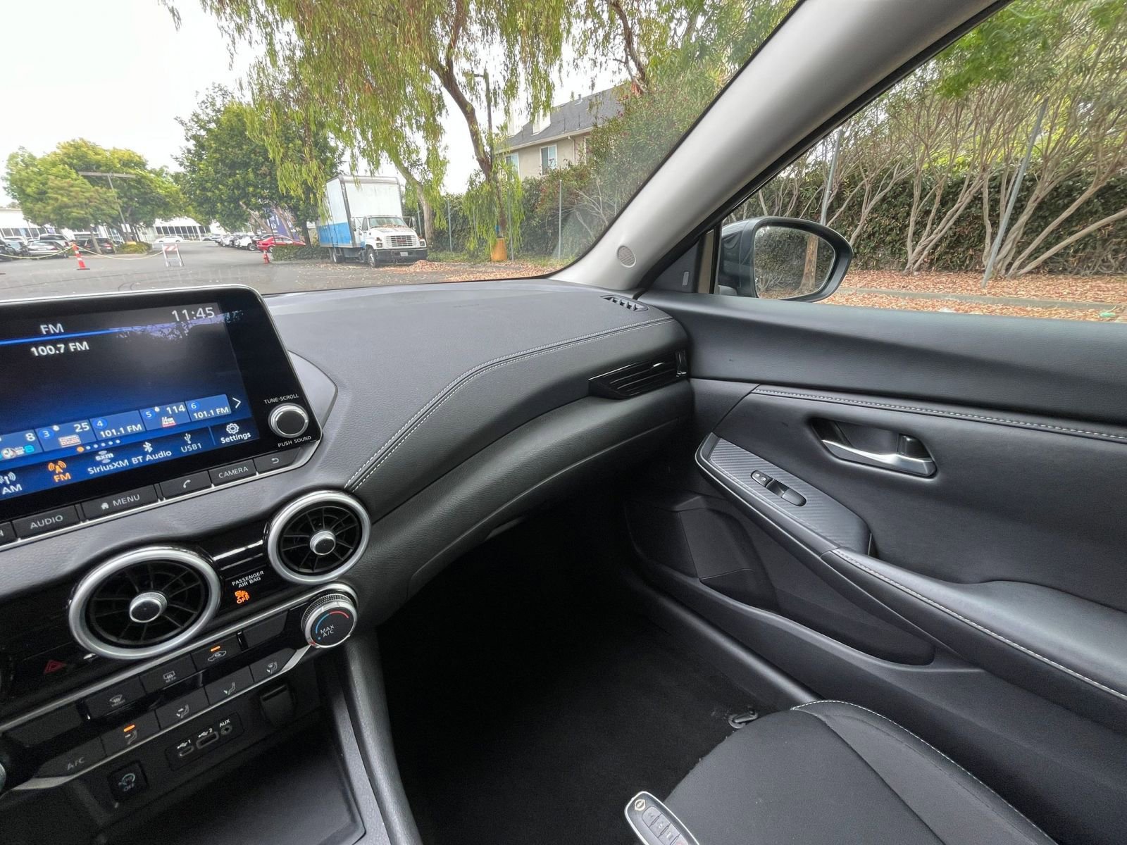 Thumbnail: 2024 Nissan Sentra - 33