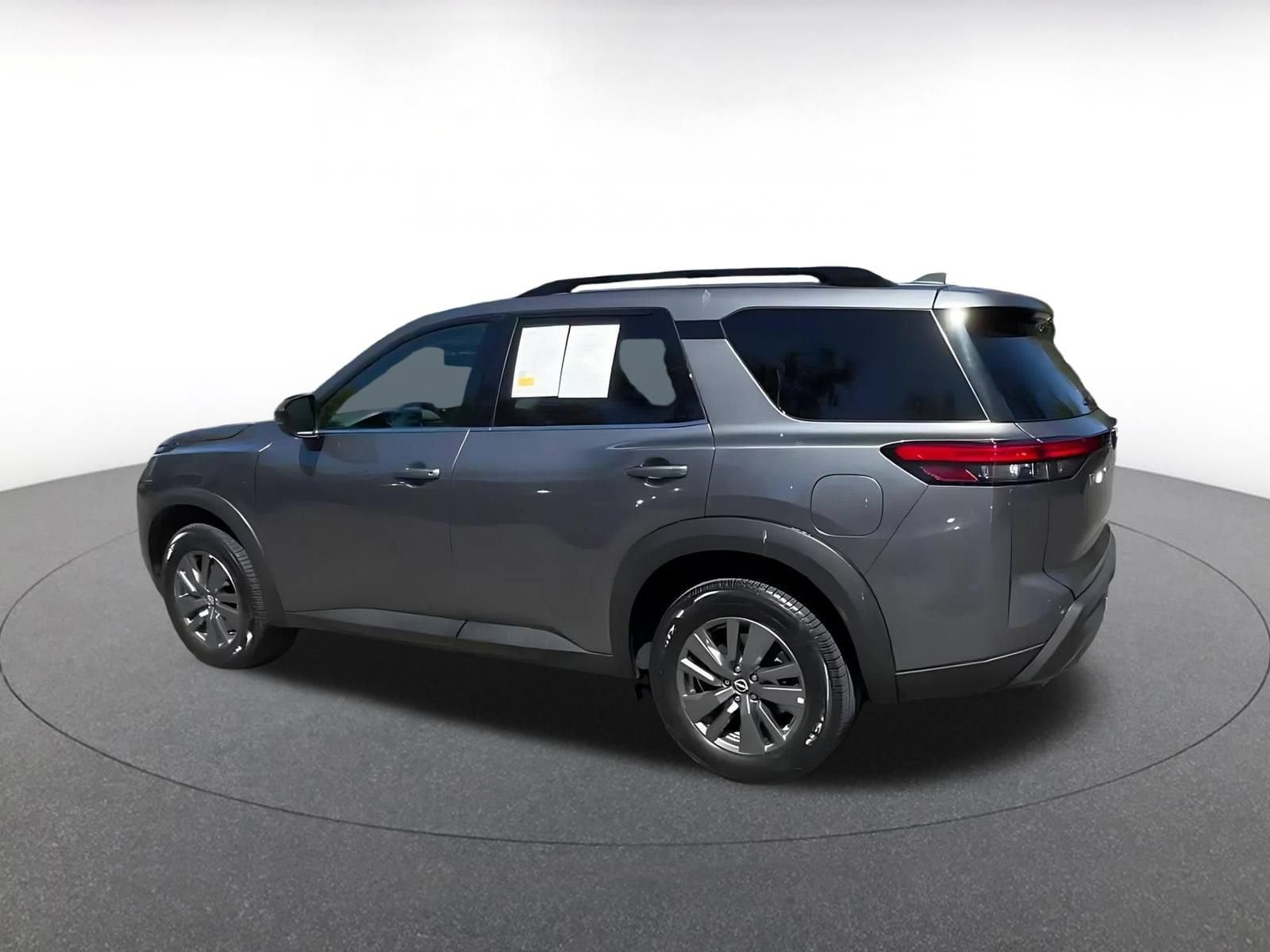 Thumbnail: 2025 Nissan Pathfinder - 10