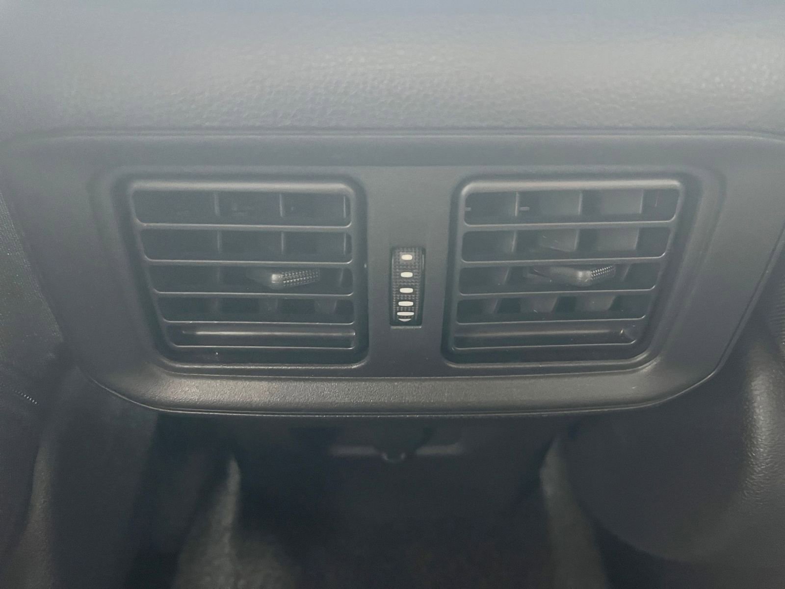 Thumbnail: 2025 Toyota RAV4 - 23