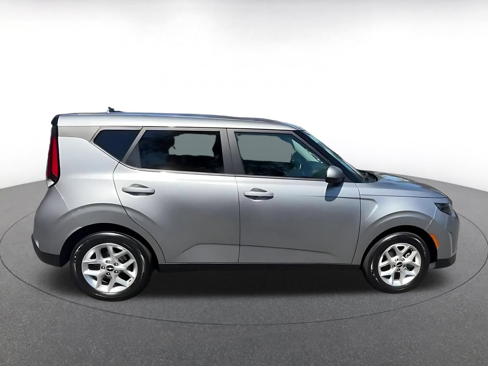 Thumbnail: 2025 Kia Soul - 16