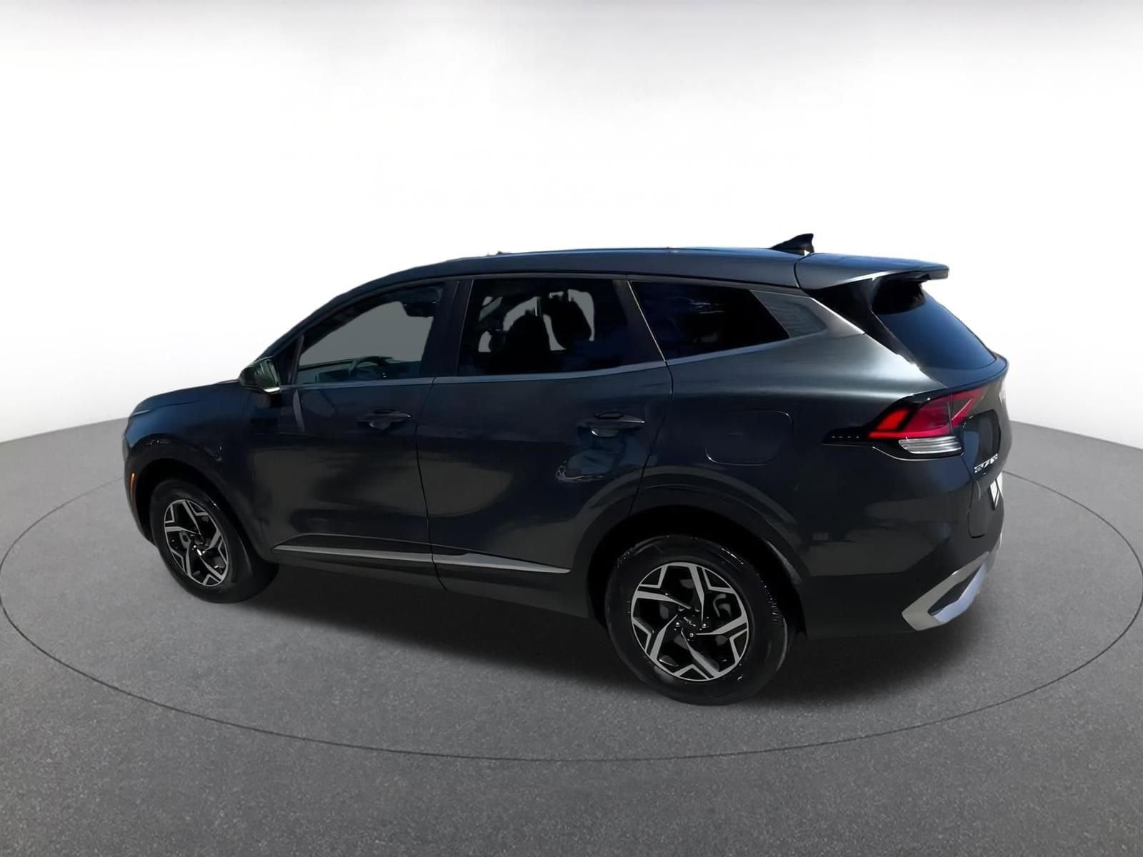 Thumbnail: 2024 Kia Sportage - 8