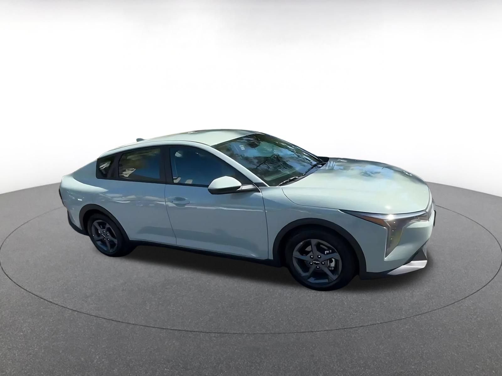Thumbnail: 2026 Kia K4 - 2