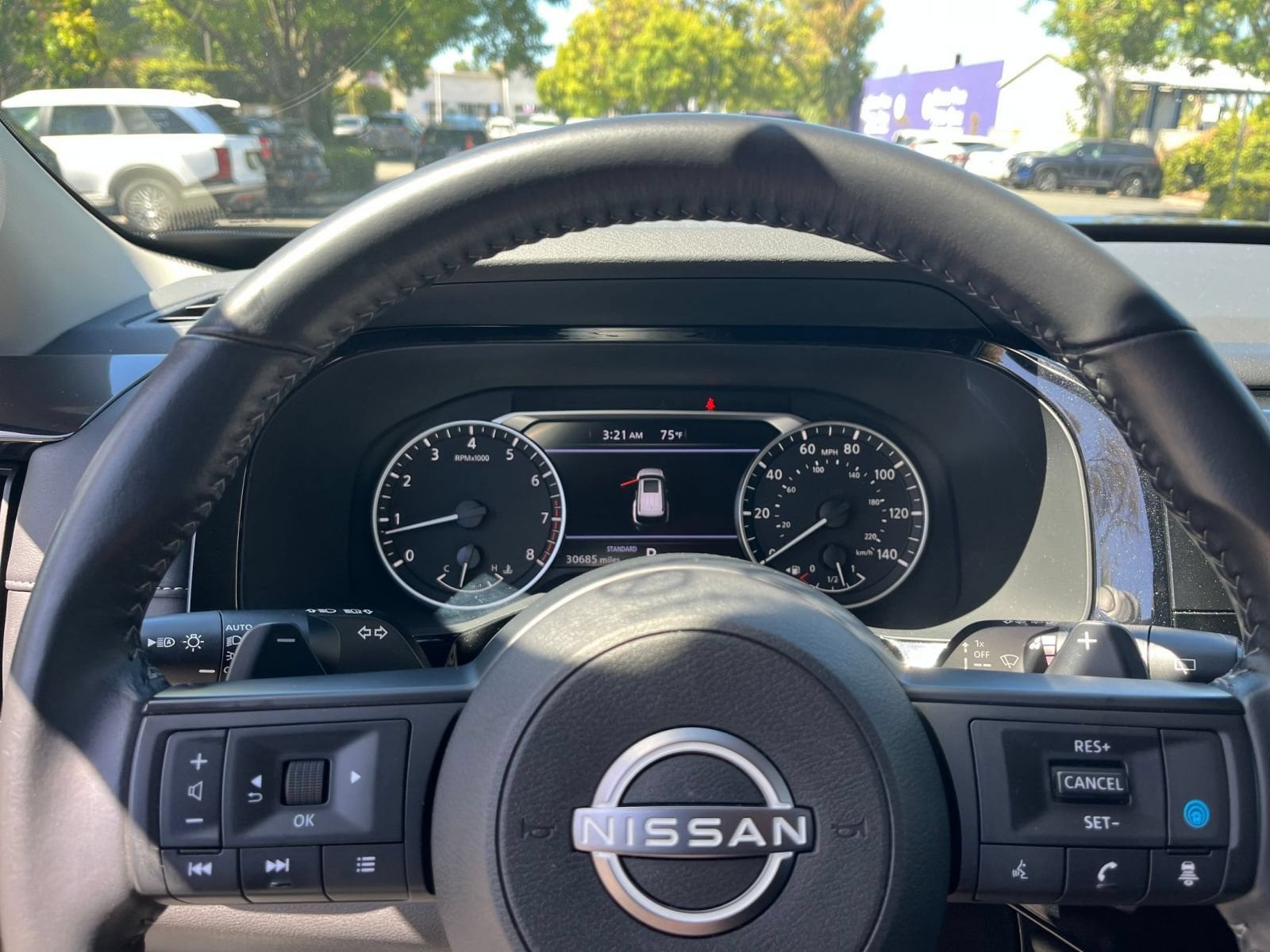 Thumbnail: 2025 Nissan Pathfinder - 28