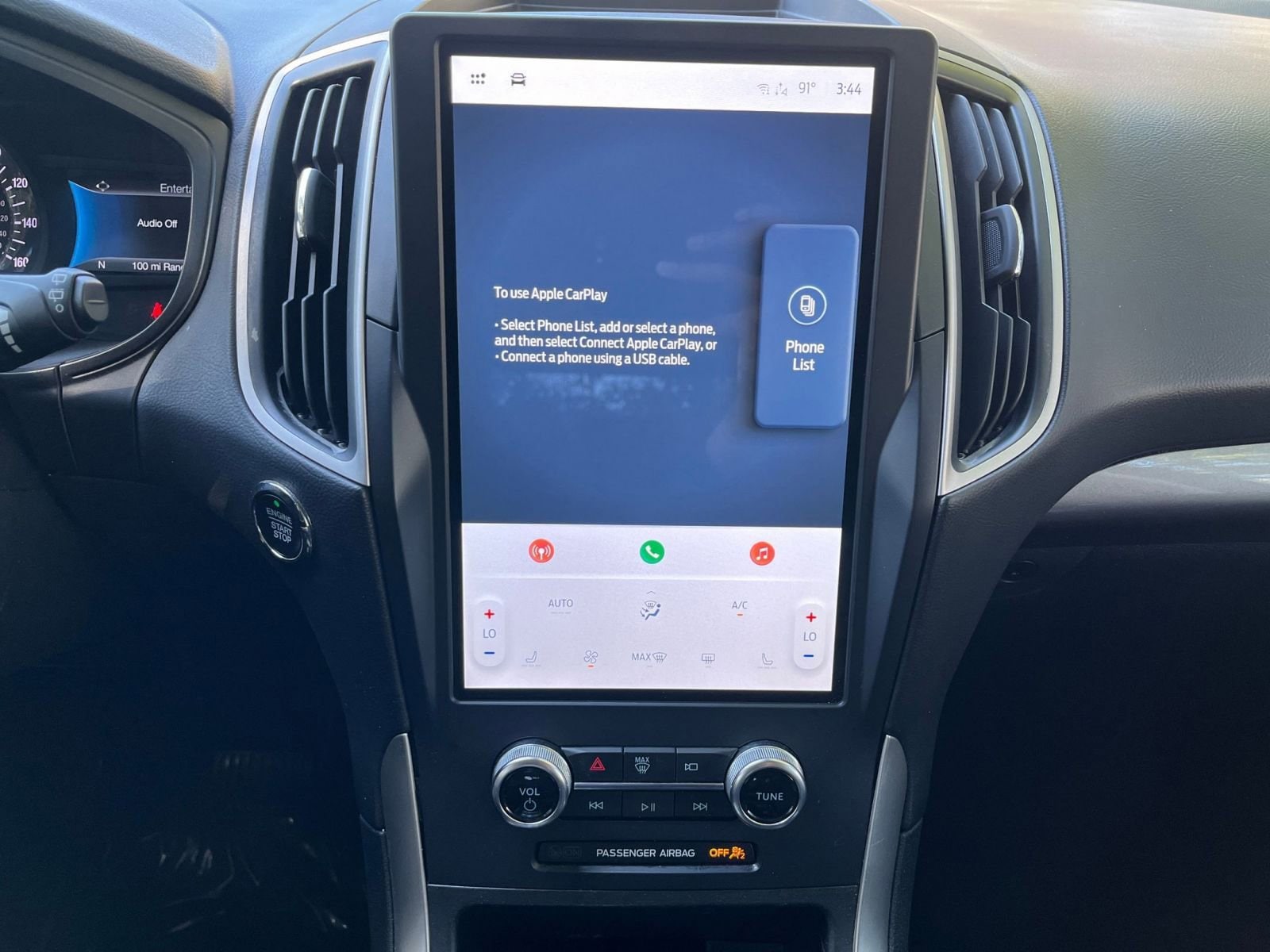 Thumbnail: 2023 Ford Edge - 21