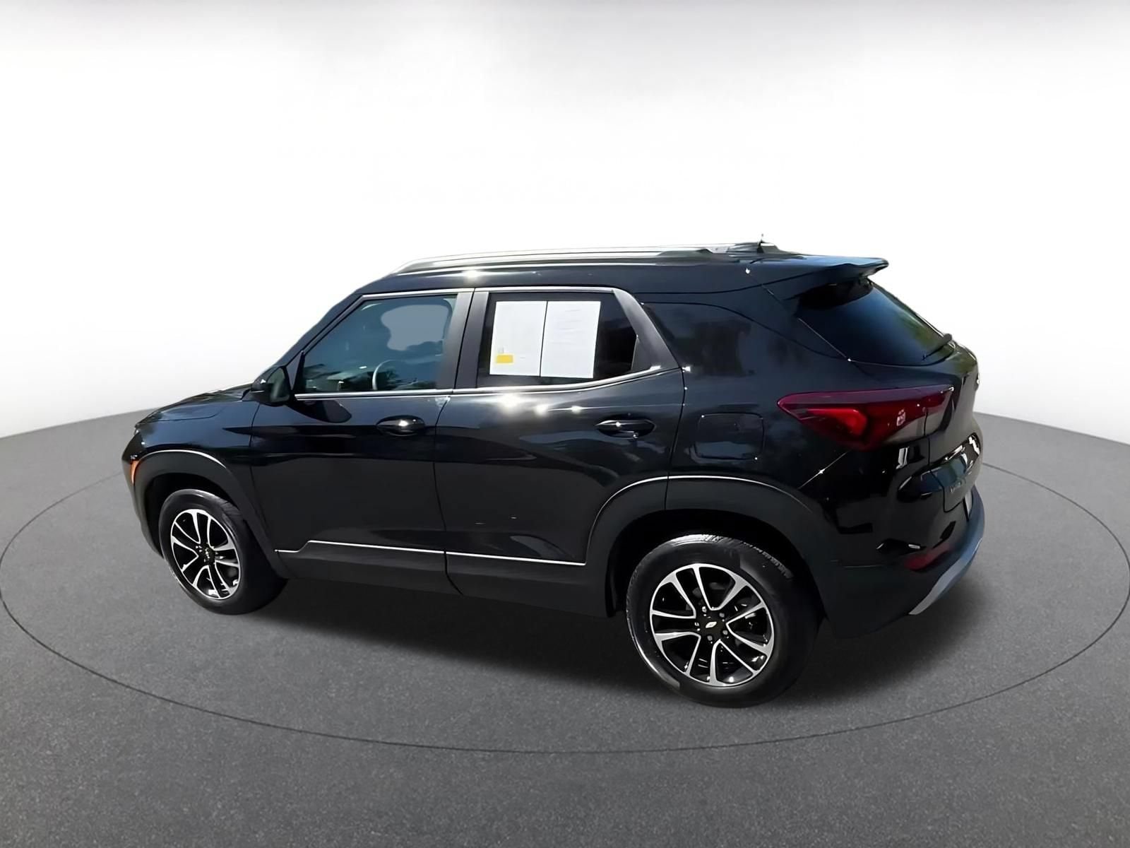 Thumbnail: 2025 Chevrolet TrailBlazer - 8