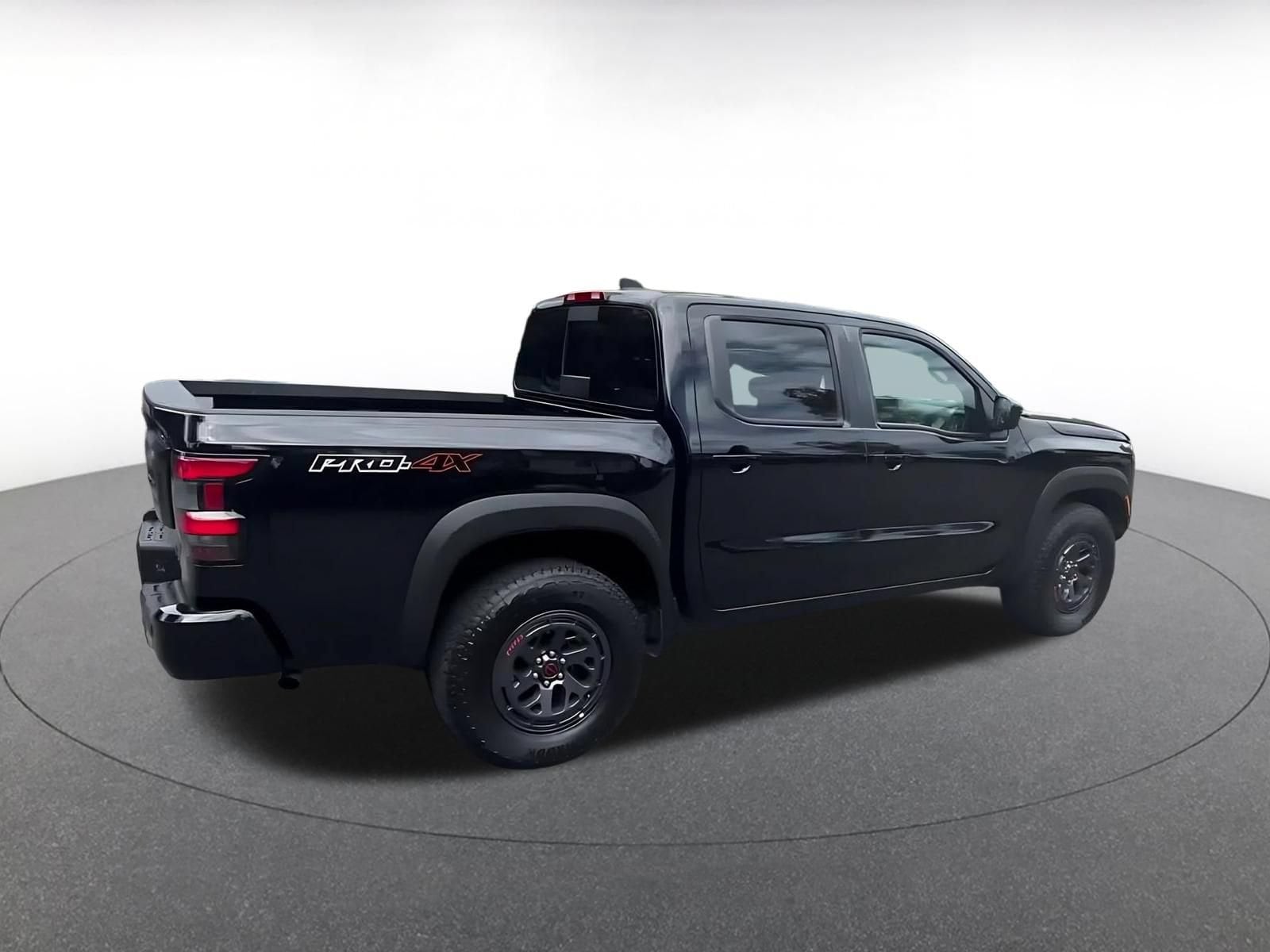 Thumbnail: 2026 Nissan Frontier - 14