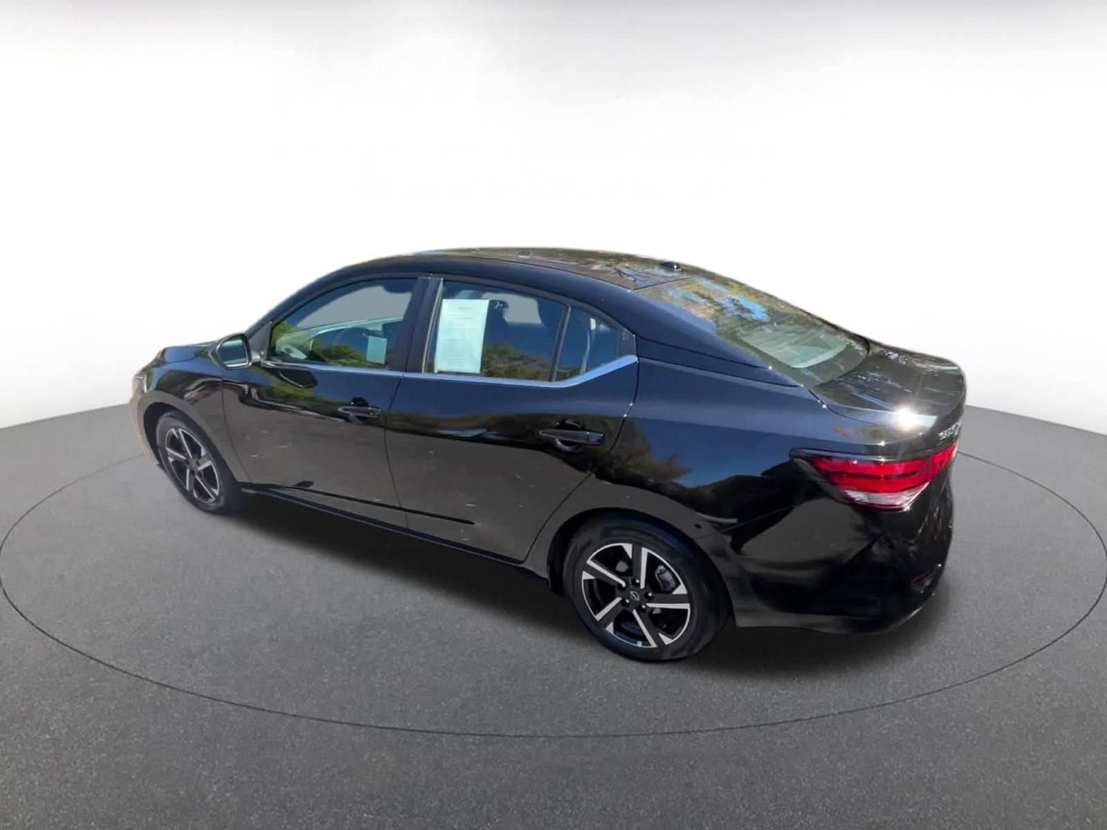 Thumbnail: 2024 Nissan Sentra - 8