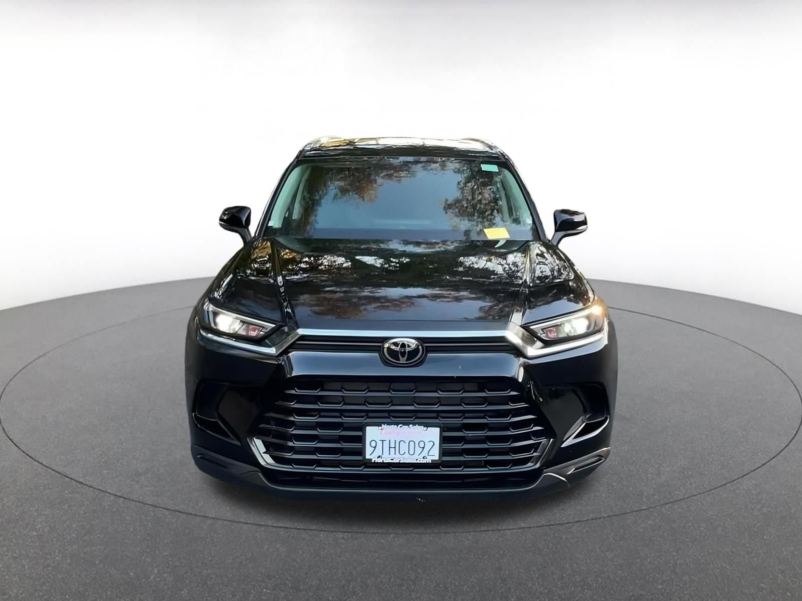 Thumbnail: 2025 Toyota Grand Highlander - 4