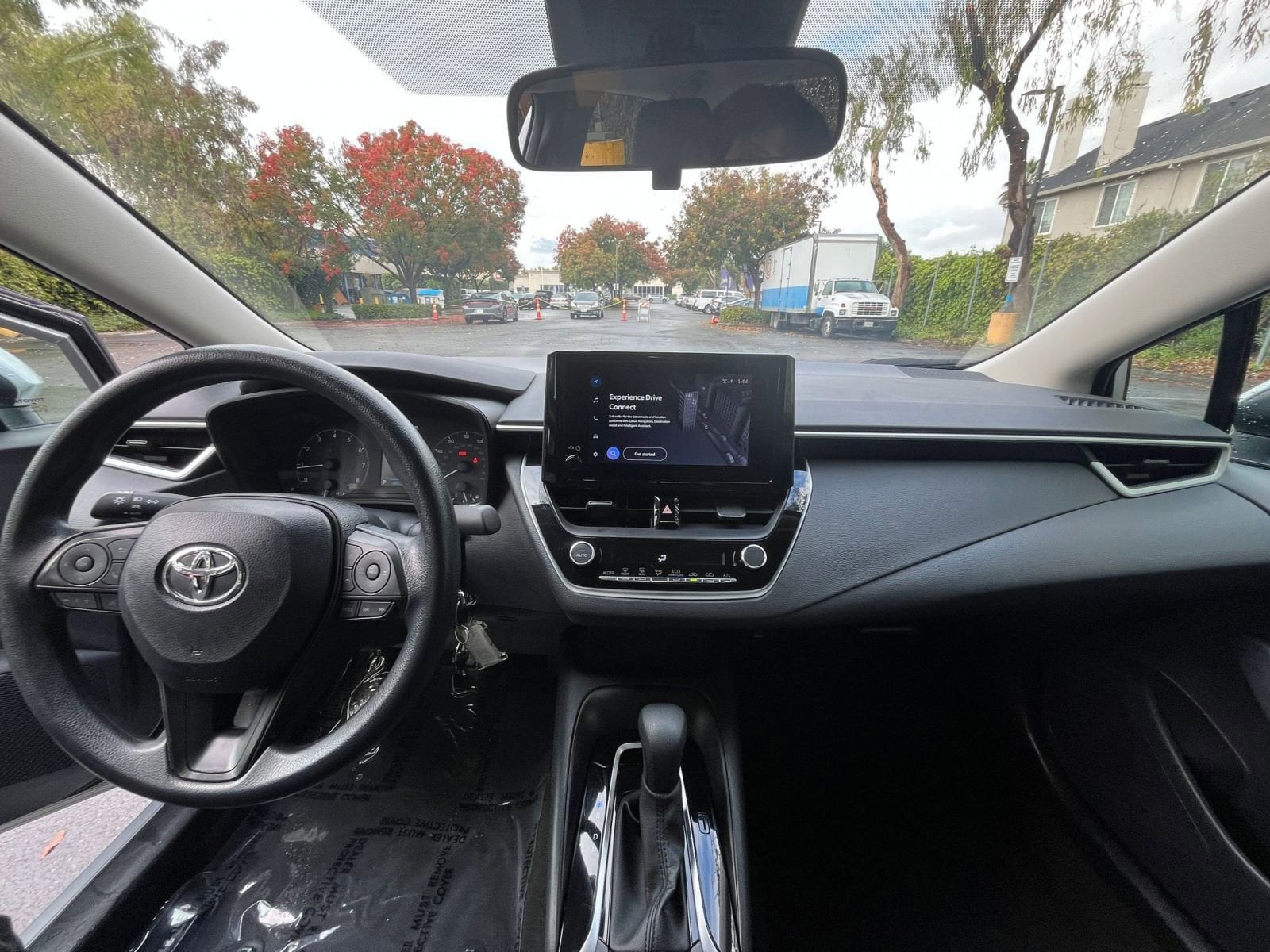 Thumbnail: 2025 Toyota Corolla - 31