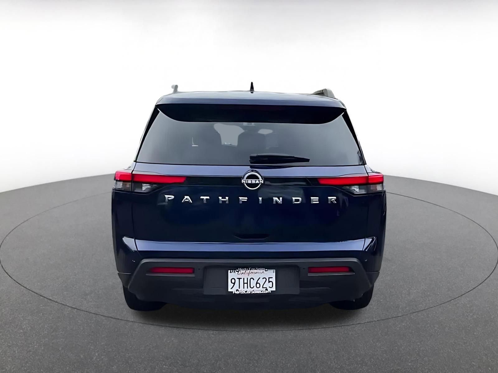 Thumbnail: 2025 Nissan Pathfinder - 12