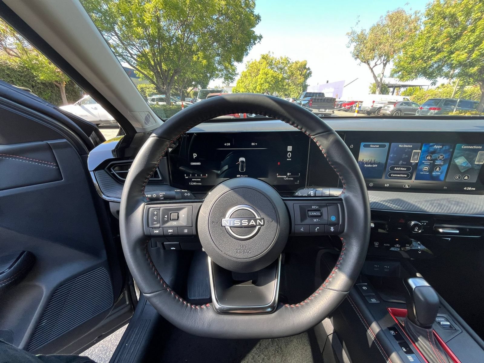 Thumbnail: 2026 Nissan Kicks - 33