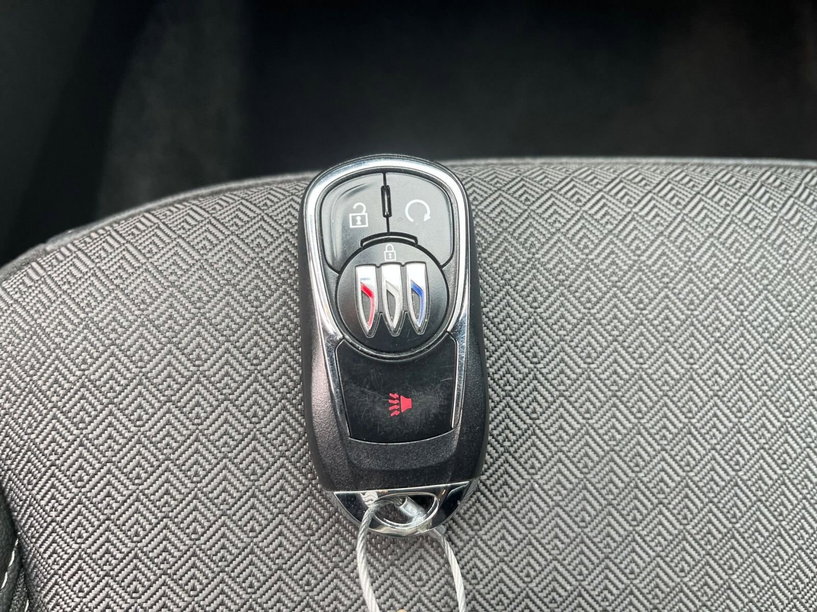 Thumbnail: 2025 Buick Encore GX - 21