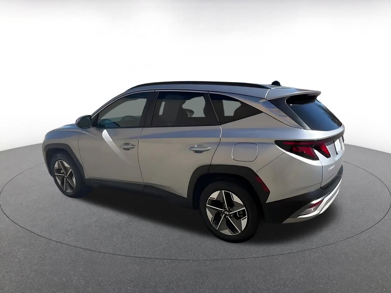 Thumbnail: 2025 Hyundai Tucson - 10