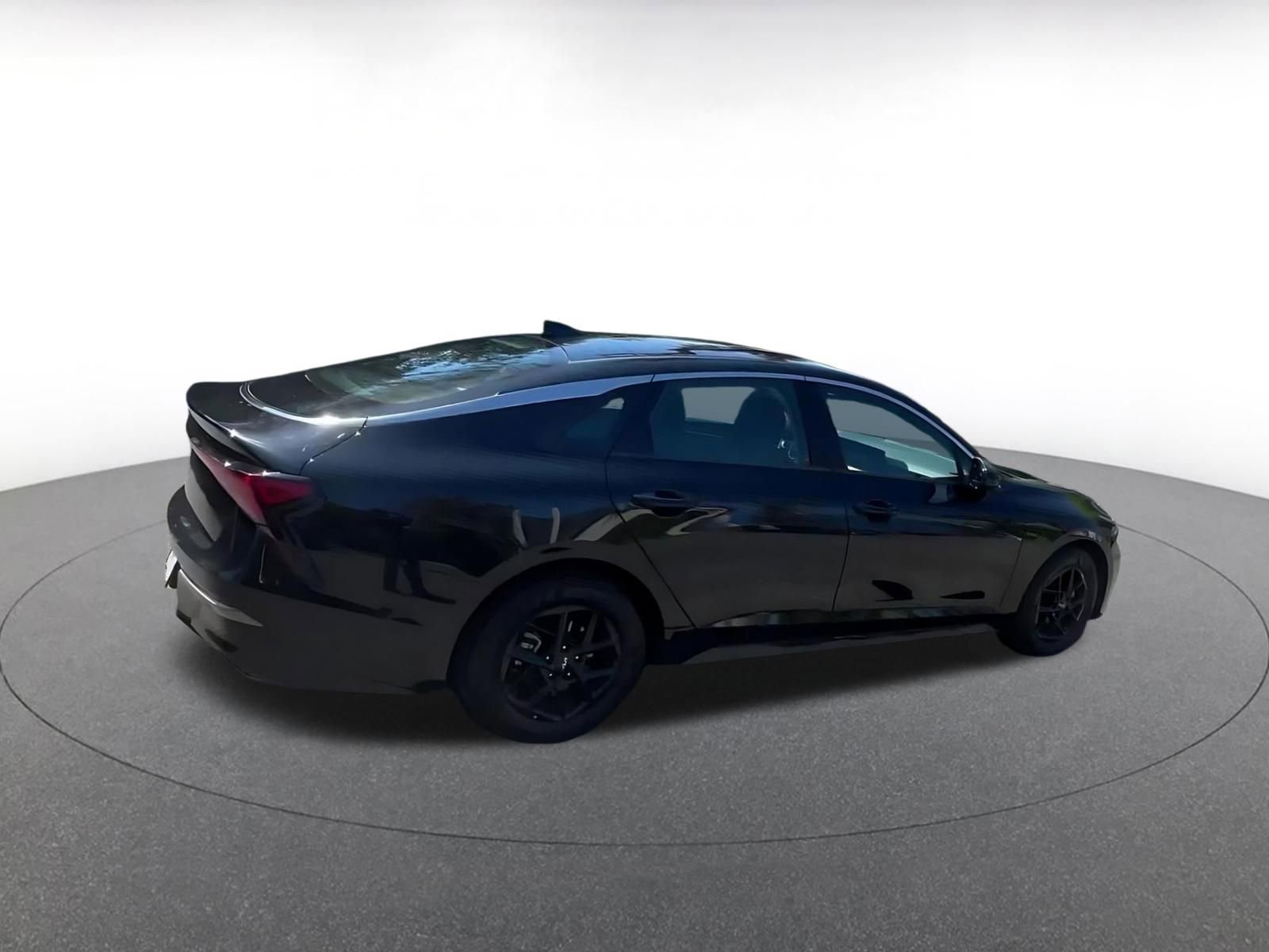 Thumbnail: 2025 Kia K5 - 14