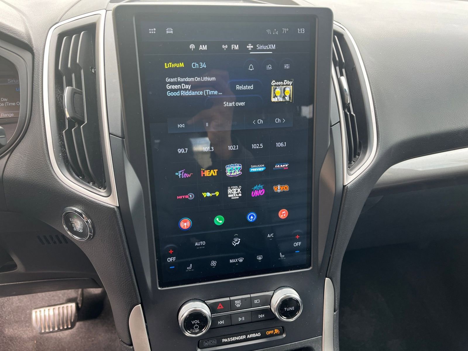 Thumbnail: 2024 Ford Edge - 20