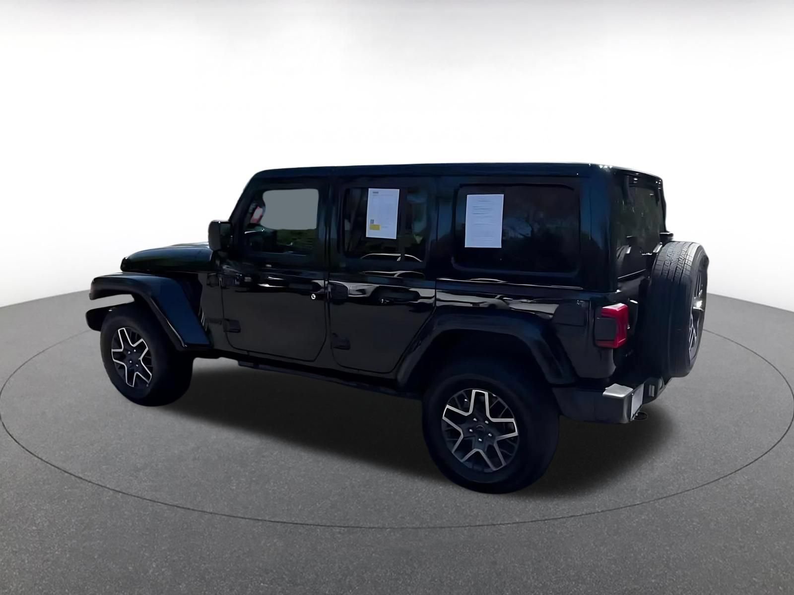 Thumbnail: 2025 Jeep Wrangler - 10