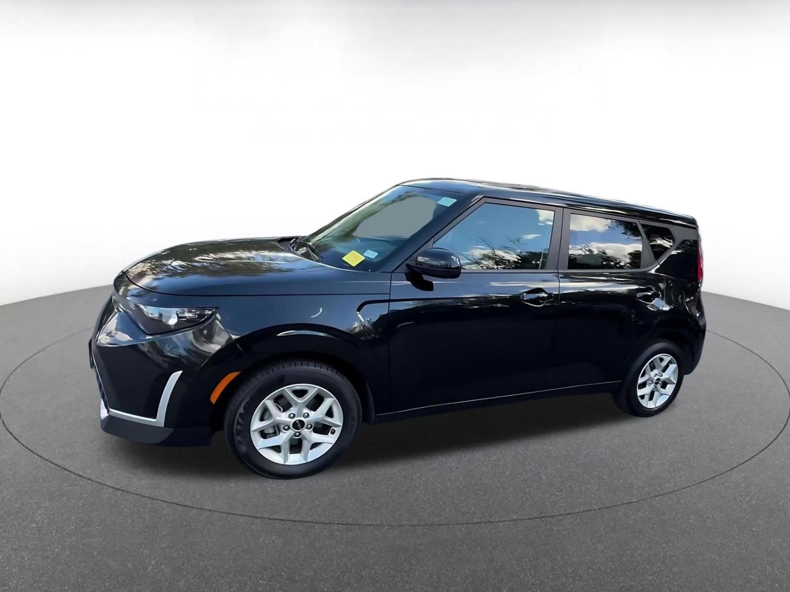 Thumbnail: 2025 Kia Soul - 8