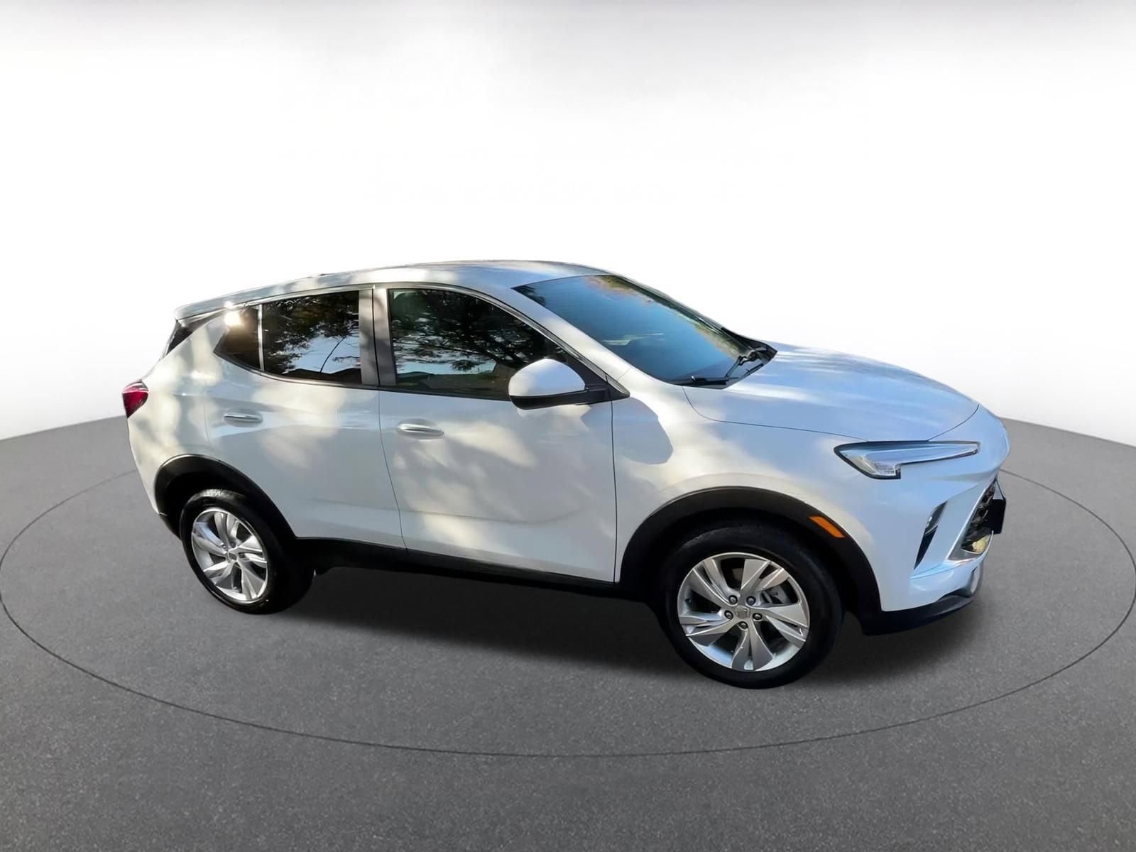 Thumbnail: 2025 Buick Encore GX - 2