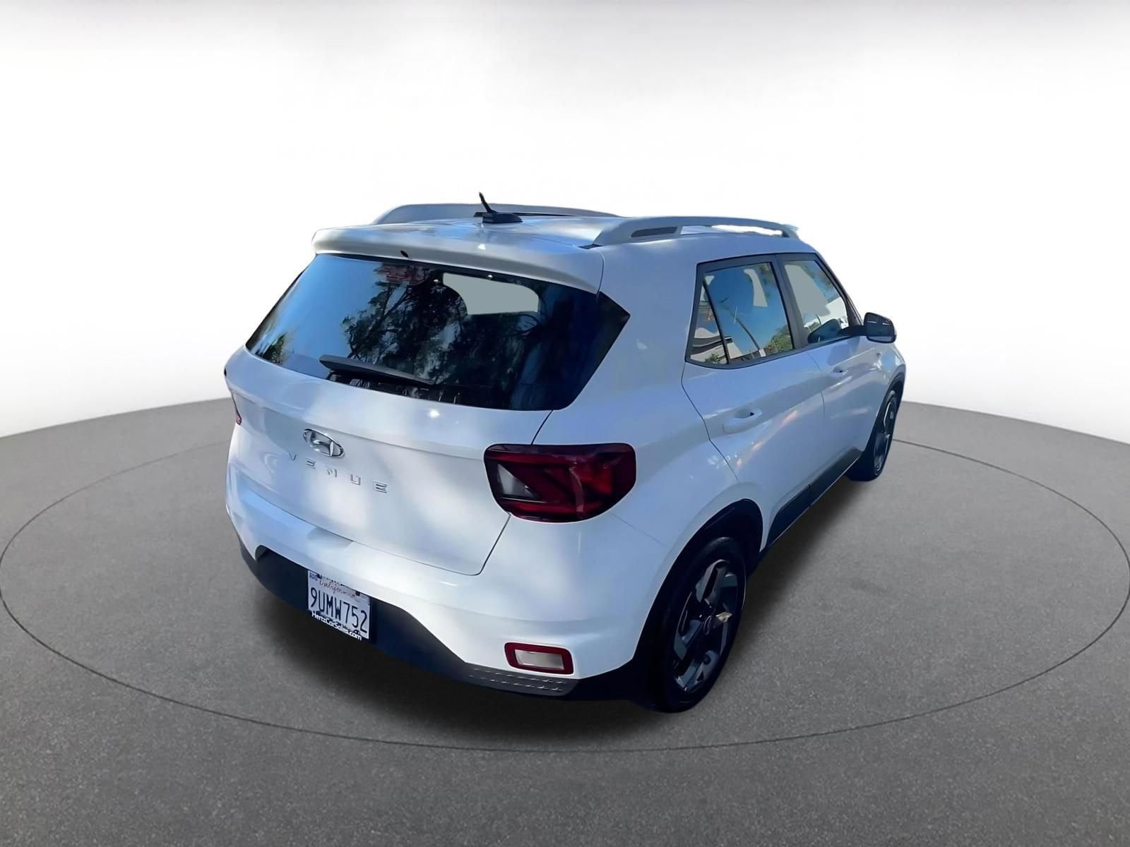 Thumbnail: 2025 Hyundai Venue - 14