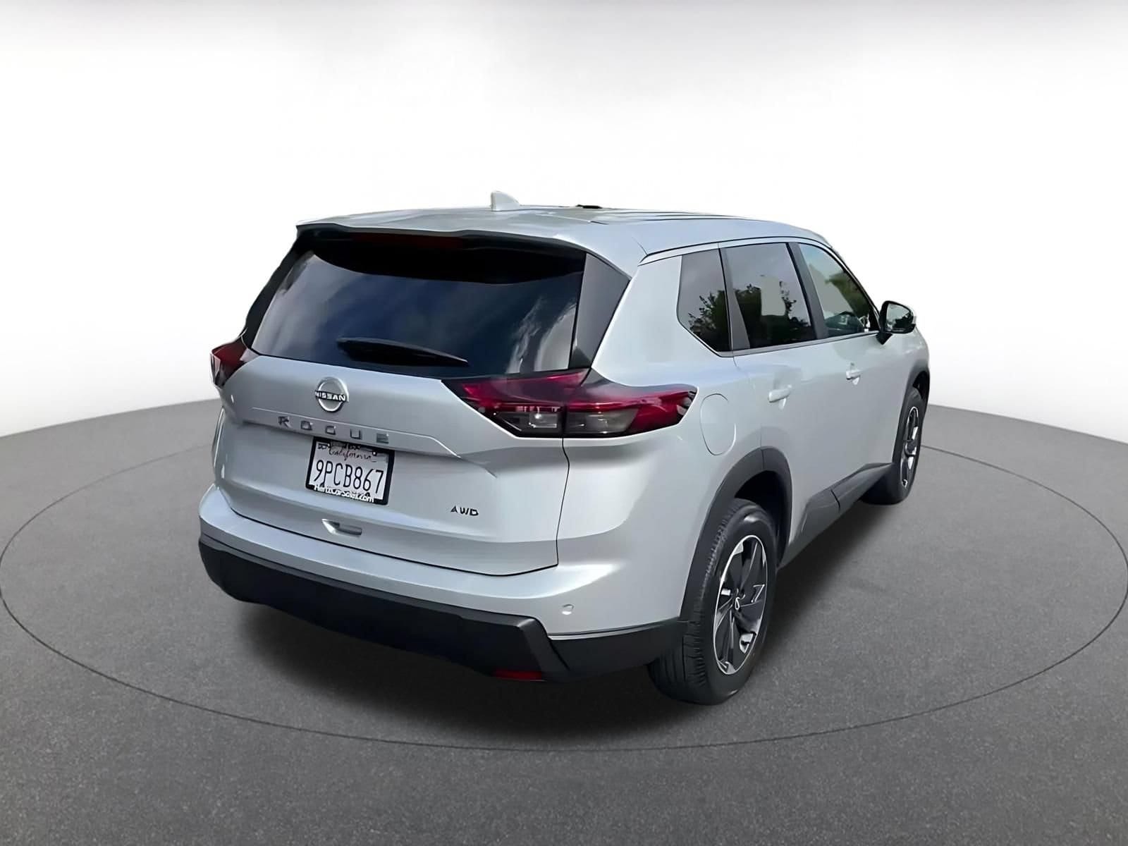 Thumbnail: 2025 Nissan Rogue - 13