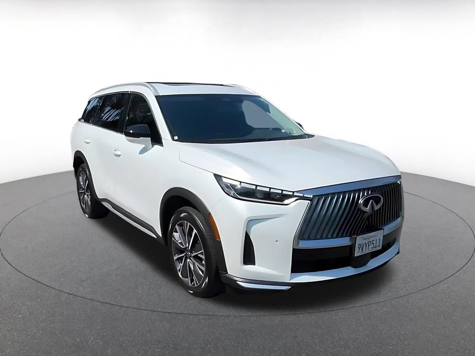 Thumbnail: 2026 INFINITI QX60 - 3