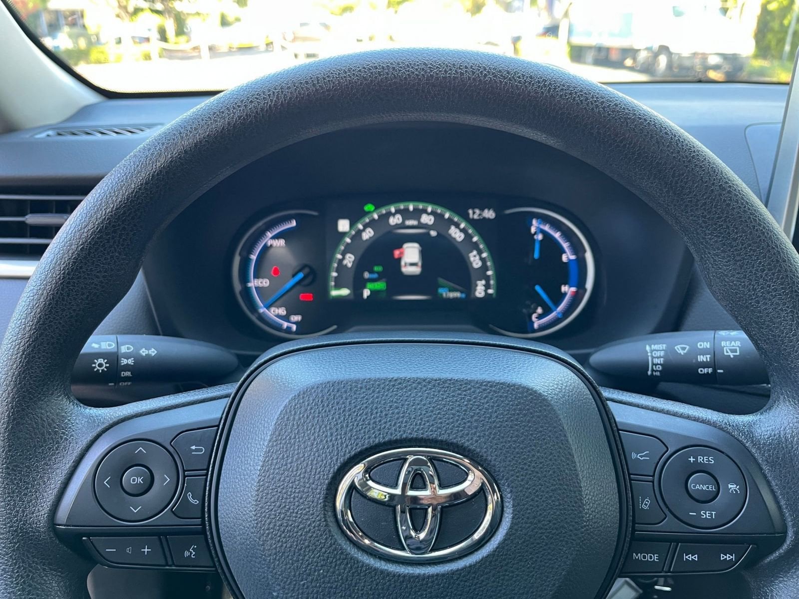 Thumbnail: 2025 Toyota RAV4 - 27