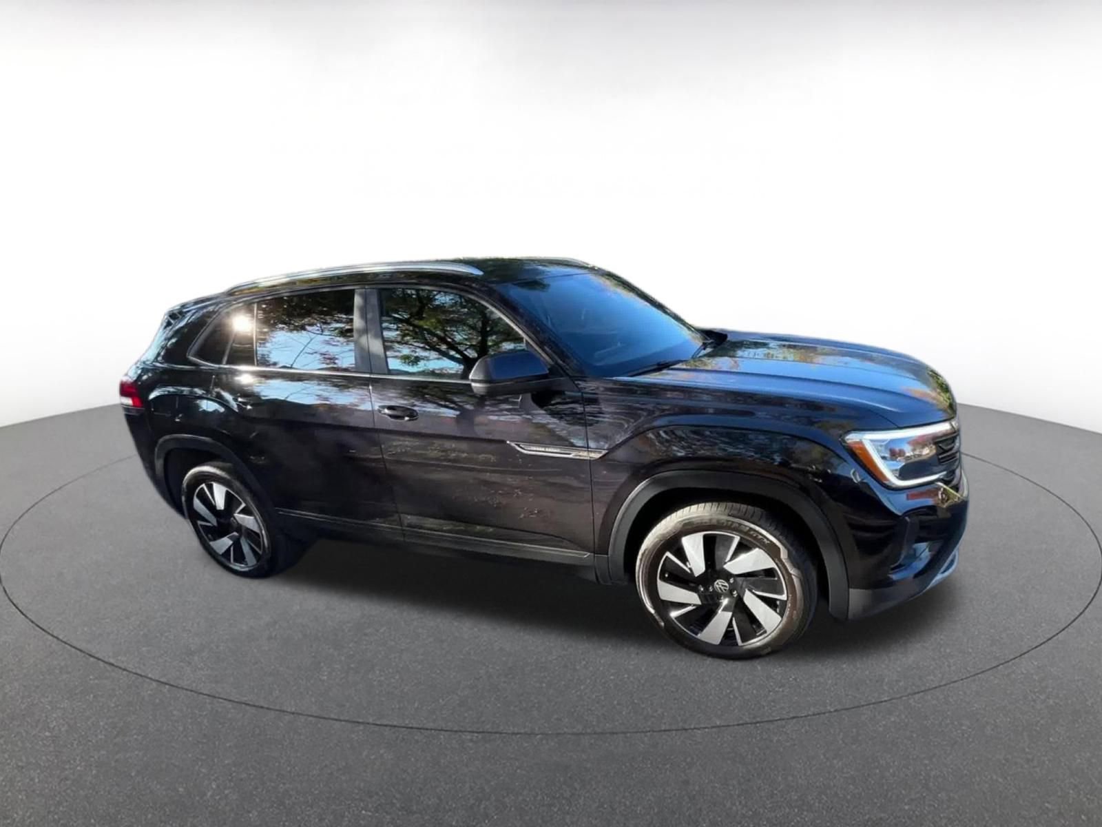 Thumbnail: 2025 Volkswagen Atlas - 2