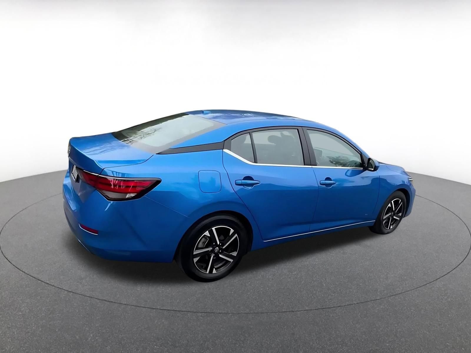 Thumbnail: 2025 Nissan Sentra - 15