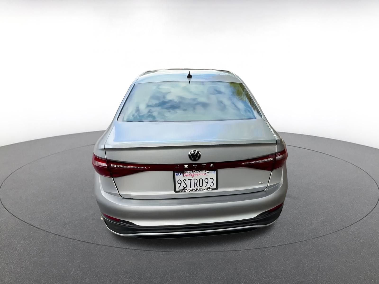 Thumbnail: 2025 Volkswagen Jetta - 12