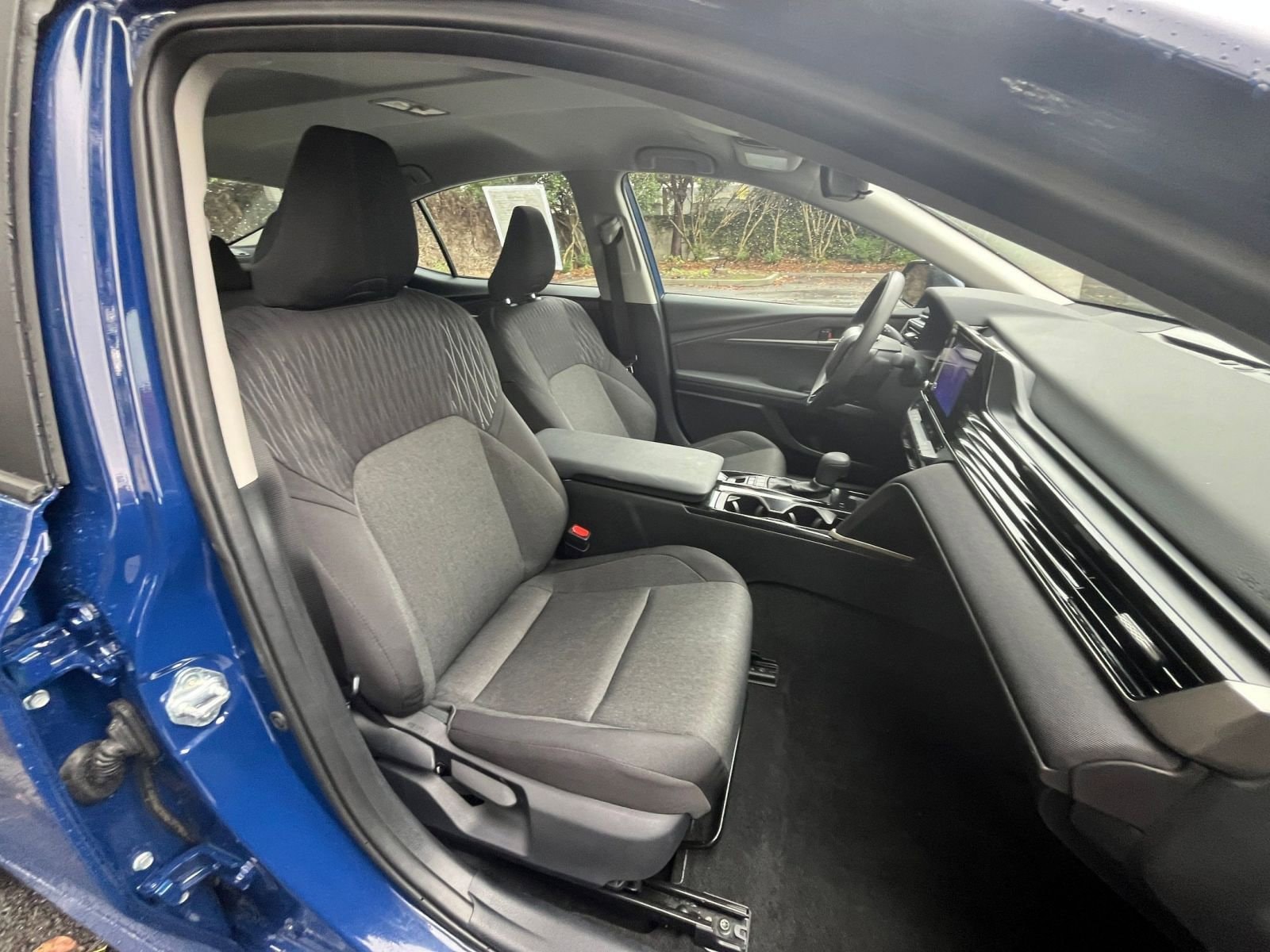 Thumbnail: 2025 Toyota Camry - 35