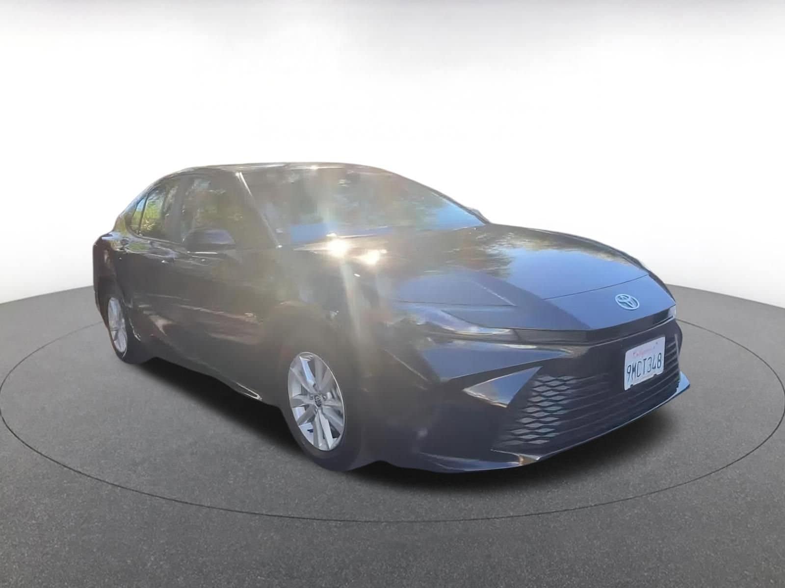 Thumbnail: 2025 Toyota Camry - 3