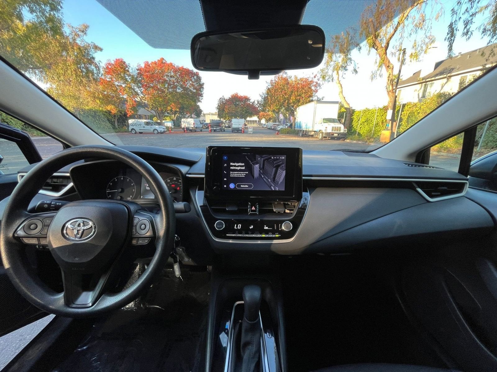 Thumbnail: 2025 Toyota Corolla - 31