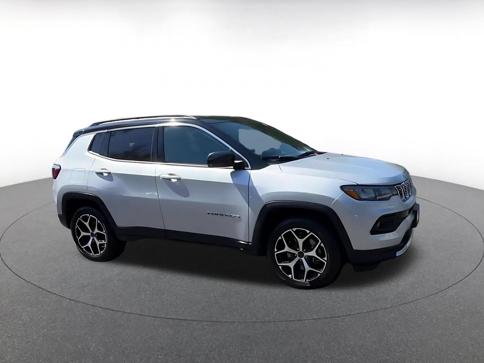 Thumbnail: 2025 Jeep Compass - 2