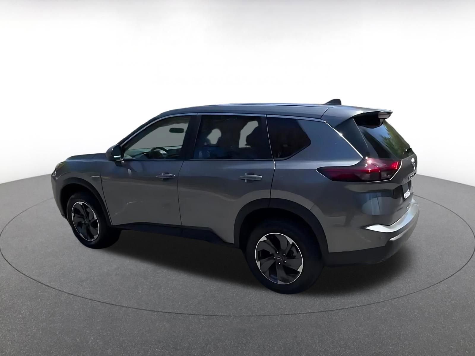Thumbnail: 2025 Nissan Rogue - 10