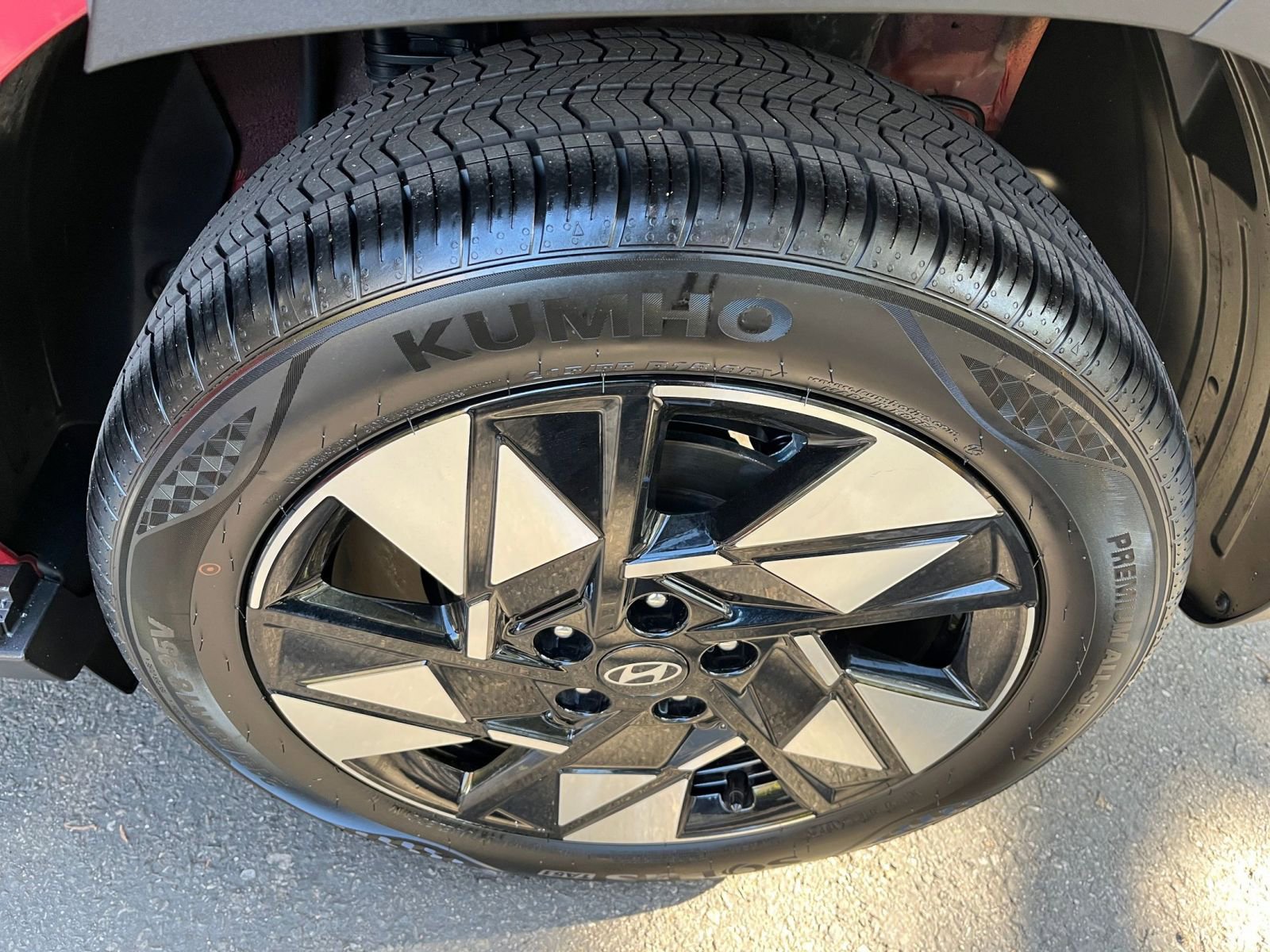 Thumbnail: 2025 Hyundai Kona - 30