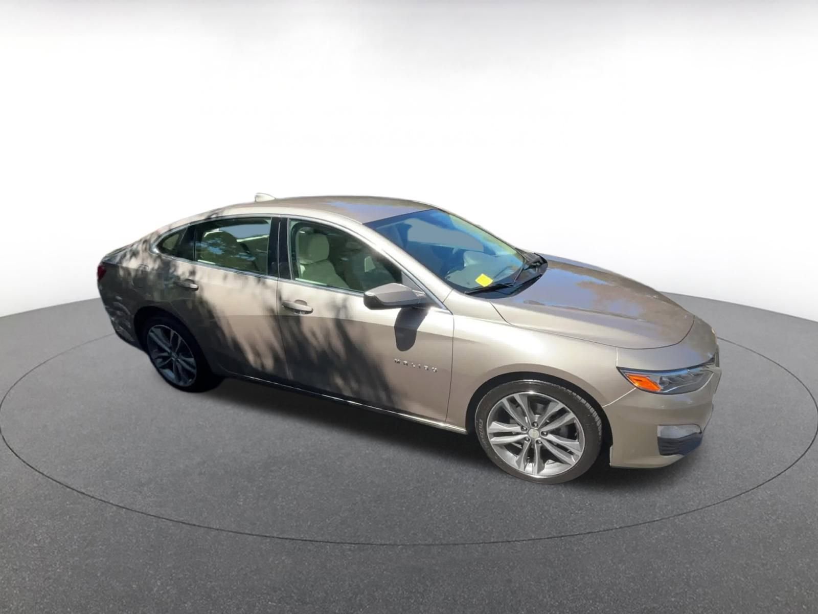 Thumbnail: 2024 Chevrolet Malibu - 2